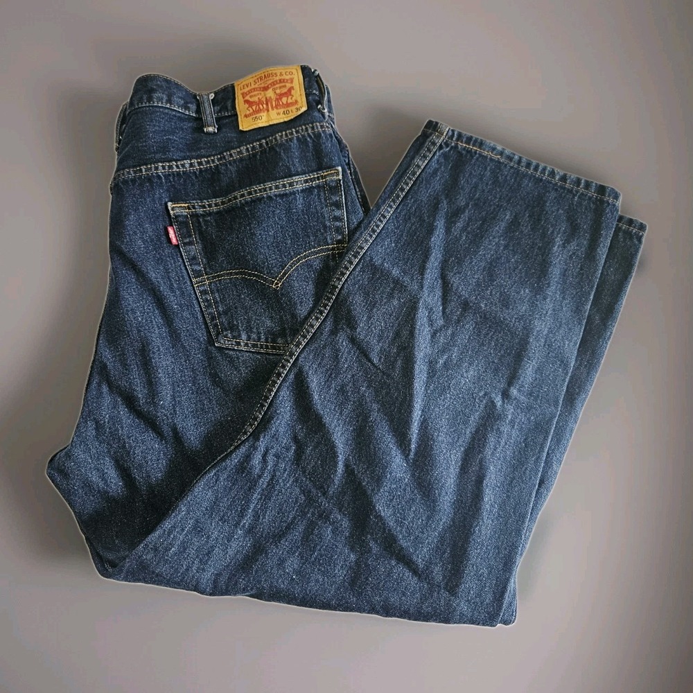 Levi Strauss & Co 550 Jeans Men's Size 40 x 30 Dark Wash 5-Pocket Design Cotton